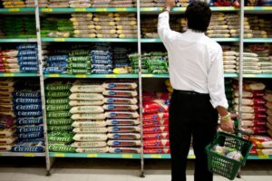 Inflação se espalha e 282 itens sobem de preço em fevereiro, em novo recorde