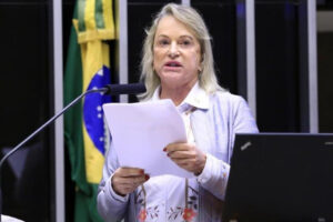 Magda Mofatto divulga ranking dos deputados que mais votam com o governo Lula