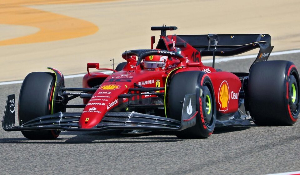 Carro da Ferrari de Leclerc