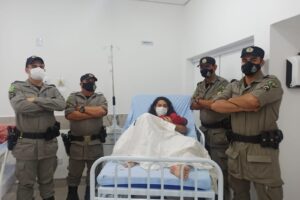 Policiais realizam parto de emergência em residência de Itaberaí