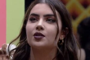 Celebridades criticam argumento de 'caridade' de Jade para permanência no BBB 22