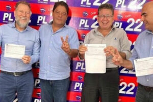 Três deputados estaduais se filiam ao PL de Bolsonaro e Vitor Hugo