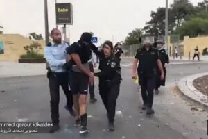 Confronto com polícia de Israel em Jerusalém deixa ao menos 152 palestinos feridos (Foto: Youtube - Reprodução)