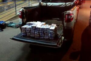 Motorista é preso com cocaína avaliada em R$10 mi na BR-452 em Itumbiara (GO)