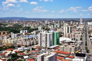 Vista aérea de prédios de Aparecida de Goiânia