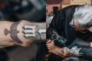 Travis Barker, do Blink-182, tatua falcão em homenagem a Taylor Hawkins