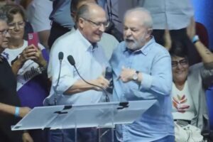Com Covid, Alckmin participa virtualmente do lançamento de pré-candidatura de Lula