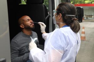 Patrick do São Paulo realiza teste de Covid-19