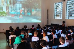 Cine Goiás Itinerante atende alunos e comunidade do município de Mineiros