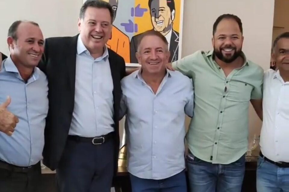 Com Mendanha ausente, Marconi visita Aparecida de Goiânia e se reúne com prefeito Vilmar Mariano, secretários e vereadores