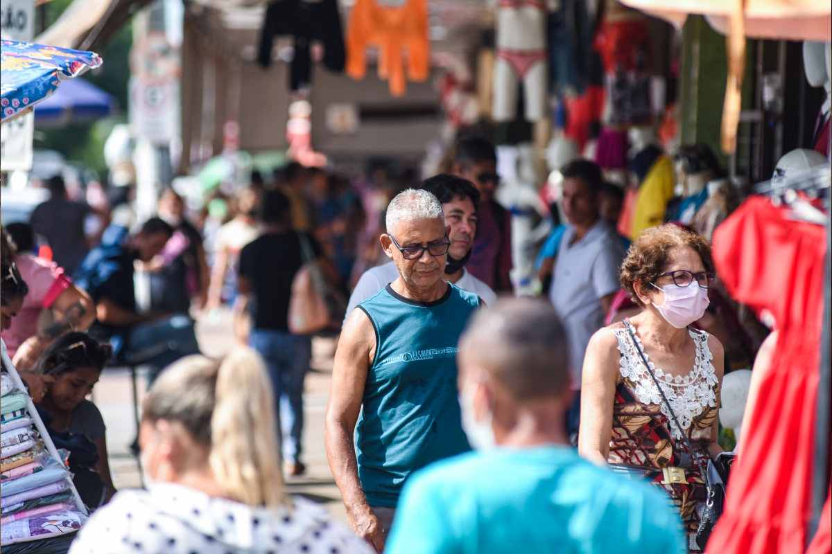 94% dos consumidores de Goiânia vão às compras no Dia das Mães, diz pesquisa da CDL