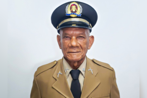 Polícia Militar homenageia veterano da corporação pelos seus 91 anos