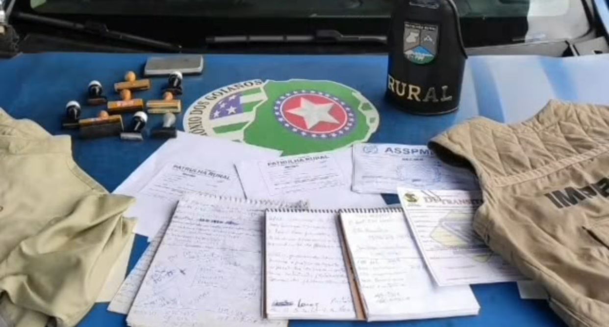 Foram encontrados diversas anotações de vítimas do golpe (Foto: Divulgação - PMGO)